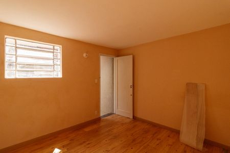 Casa para alugar com 93m², 2 quartos e 1 vaga Casa para alugar com 93m², 2 quartos e 1 vagaQuarto de Serviço