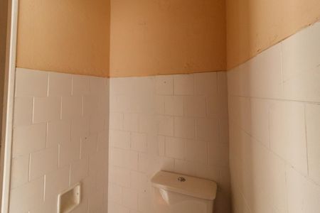 Casa para alugar com 93m², 2 quartos e 1 vaga Casa para alugar com 93m², 2 quartos e 1 vagaBanheiro de serviço