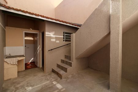 Casa para alugar com 93m², 2 quartos e 1 vaga Casa para alugar com 93m², 2 quartos e 1 vagaQuintal e Área de Serviço