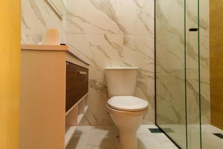 Casa para alugar com 93m², 2 quartos e 1 vaga Casa para alugar com 93m², 2 quartos e 1 vagaBanheiro