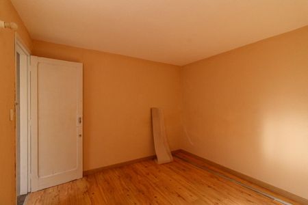 Casa para alugar com 93m², 2 quartos e 1 vaga Casa para alugar com 93m², 2 quartos e 1 vagaQuarto de Serviço