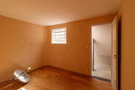 Casa para alugar com 93m², 2 quartos e 1 vaga Casa para alugar com 93m², 2 quartos e 1 vagaQuarto de Serviço