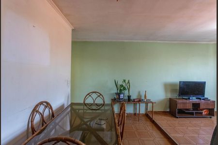 Apartamento à venda com 62m², 2 quartos e 1 vaga Apartamento à venda com 62m², 2 quartos e 1 vagaSala de jantar