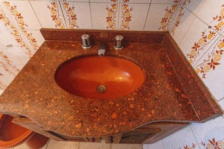 Apartamento à venda com 62m², 2 quartos e 1 vaga Apartamento à venda com 62m², 2 quartos e 1 vagaBanheiro