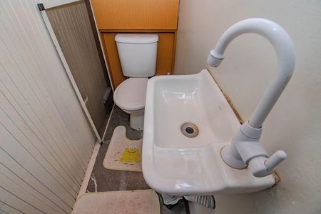 Casa de condomínio à venda com 86m², 3 quartos e 1 vaga Casa de condomínio à venda com 86m², 3 quartos e 1 vagaLavabo