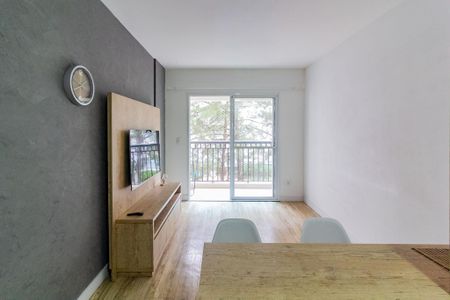 Sala de apartamento para alugar com 1 quarto, 38m² em Vila Castelo, São Paulo