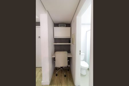 Apartamento para alugar com 38m², 1 quarto e 1 vaga Apartamento para alugar com 38m², 1 quarto e 1 vagaBanheiro
