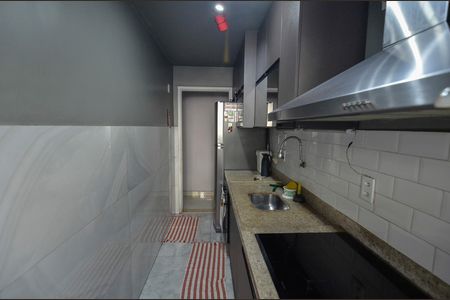 Apartamento para alugar com 60m², 2 quartos e 1 vaga Apartamento para alugar com 60m², 2 quartos e 1 vagaCozinha