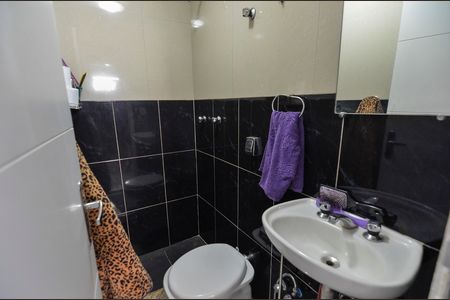 Apartamento para alugar com 60m², 2 quartos e 1 vaga Apartamento para alugar com 60m², 2 quartos e 1 vagaBanheiro Social