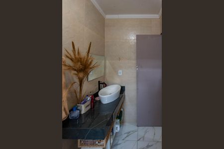 Casa à venda com 182m², 3 quartos e 2 vagasBanheiro da Suíte