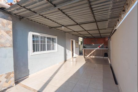 Casa à venda com 182m², 3 quartos e 2 vagasGaragem
