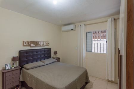 Casa à venda com 182m², 3 quartos e 2 vagasSuíte 