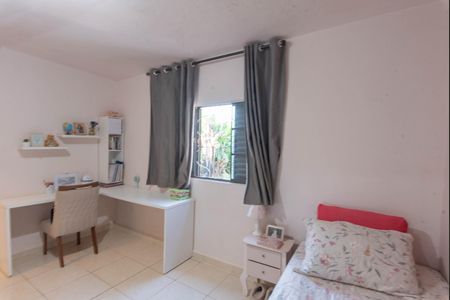 Casa à venda com 182m², 3 quartos e 2 vagasQuarto 1
