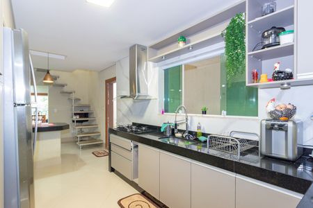 Casa para alugar com 180m², 3 quartos e 1 vaga Casa para alugar com 180m², 3 quartos e 1 vagaCozinha