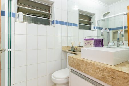 Casa para alugar com 180m², 3 quartos e 1 vaga Casa para alugar com 180m², 3 quartos e 1 vagaBanheiro Inferior