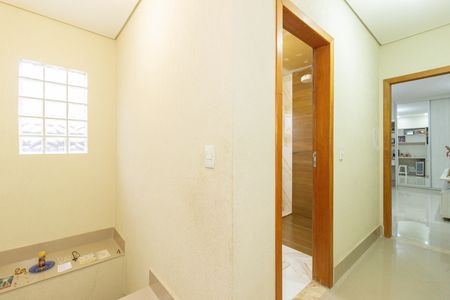 Casa para alugar com 180m², 3 quartos e 1 vaga Casa para alugar com 180m², 3 quartos e 1 vagaCorredor Superior