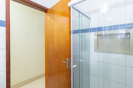 Casa para alugar com 180m², 3 quartos e 1 vaga Casa para alugar com 180m², 3 quartos e 1 vagaBanheiro Inferior
