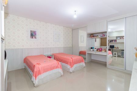 Casa para alugar com 180m², 3 quartos e 1 vaga Casa para alugar com 180m², 3 quartos e 1 vagaQuarto 2