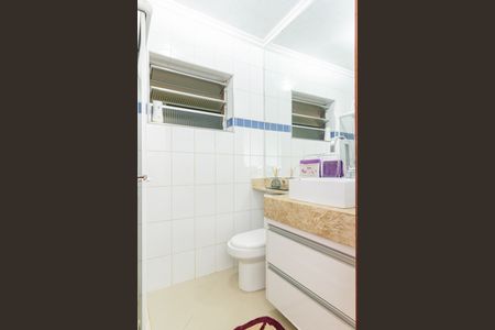 Casa para alugar com 180m², 3 quartos e 1 vaga Casa para alugar com 180m², 3 quartos e 1 vagaBanheiro Inferior