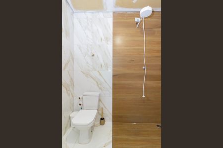 Casa para alugar com 180m², 3 quartos e 1 vaga Casa para alugar com 180m², 3 quartos e 1 vagaBanheiro Superior