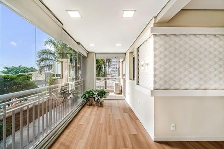Apartamento à venda com 76m², 2 quartos e 2 vagas Apartamento à venda com 76m², 2 quartos e 2 vagasVaranda