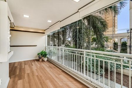 Apartamento à venda com 76m², 2 quartos e 2 vagas Apartamento à venda com 76m², 2 quartos e 2 vagasVaranda
