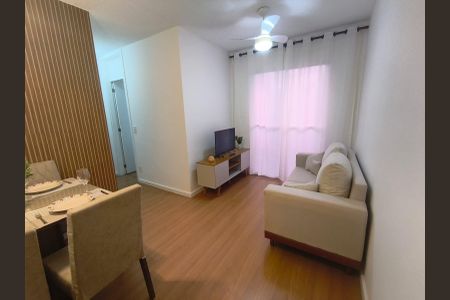 Sala de apartamento à venda com 2 quartos, 50m² em Jacarepaguá, Rio de Janeiro