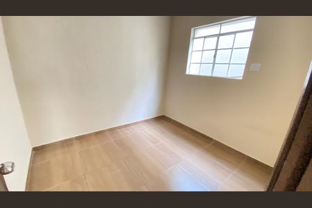 Sala de casa à venda com 3 quartos, 137m² em Santa Ines, Belo Horizonte