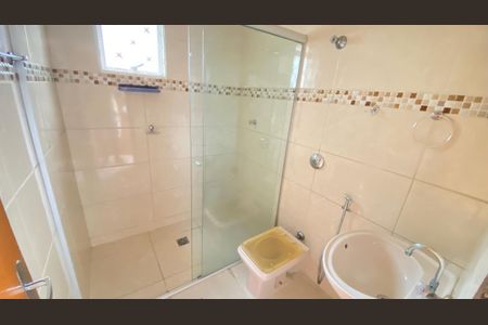 Casa à venda com 137m², 3 quartos e 7 vagasBanheiro