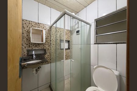 Banheiro de kitnet/studio para alugar com 1 quarto, 42m² em Recreio, Rio de Janeiro