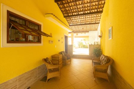 Garagem de casa para alugar com 2 quartos, 120m² em Jardim Palmares, Rio de Janeiro