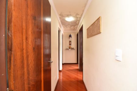 Apartamento à venda com 99m², 3 quartos e 1 vagaCorredor