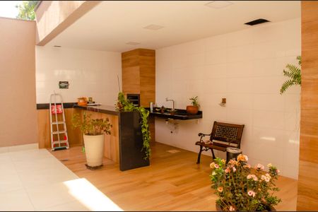 Apartamento para alugar com 46m², 2 quartos e 1 vagaÁrea comum