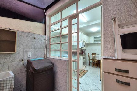 Apartamento para alugar com 80m², 2 quartos e 1 vaga Apartamento para alugar com 80m², 2 quartos e 1 vagaÁrea de Serviço