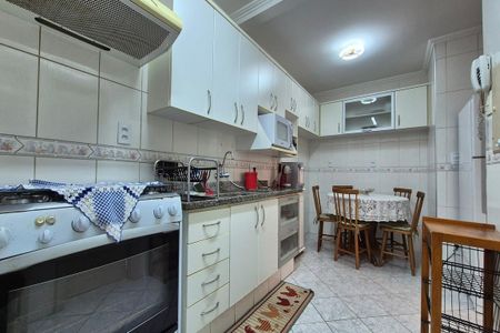 Apartamento para alugar com 80m², 2 quartos e 1 vaga Apartamento para alugar com 80m², 2 quartos e 1 vagaCozinha