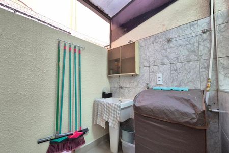 Apartamento para alugar com 80m², 2 quartos e 1 vaga Apartamento para alugar com 80m², 2 quartos e 1 vagaÁrea de Serviço