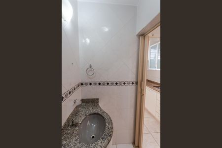 Apartamento à venda com 70m², 3 quartos e 1 vaga Apartamento à venda com 70m², 3 quartos e 1 vagaBanheiro de serviço