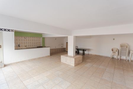 Apartamento à venda com 70m², 3 quartos e 1 vaga Apartamento à venda com 70m², 3 quartos e 1 vagaÁrea comum - Salão de festas
