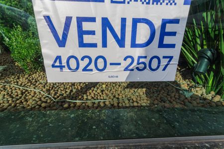 Apartamento à venda com 70m², 3 quartos e 1 vaga Apartamento à venda com 70m², 3 quartos e 1 vagaPlaquinha Instalada