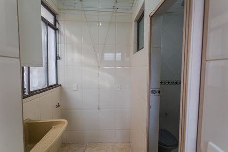 Apartamento à venda com 70m², 3 quartos e 1 vaga Apartamento à venda com 70m², 3 quartos e 1 vagaÁrea de Serviço