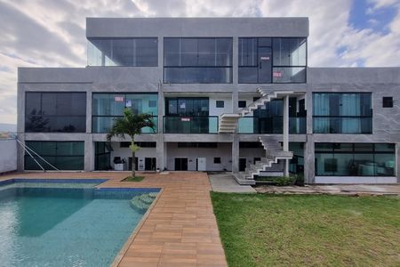 Apartamento para alugar com 27m², 1 quarto e 1 vaga Apartamento para alugar com 27m², 1 quarto e 1 vagaFachada