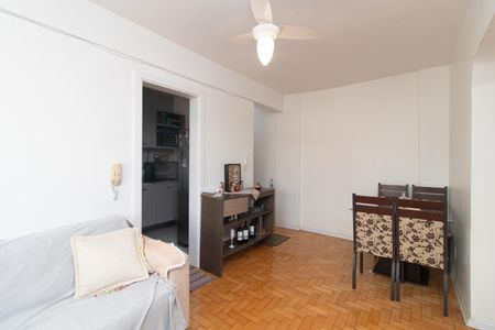 Apartamento à venda com 68m², 3 quartos e sem vagaSala