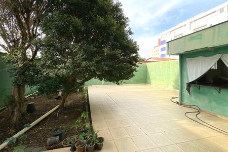 Quintal de casa à venda com 5 quartos, 328m² em Pampulha, Belo Horizonte
