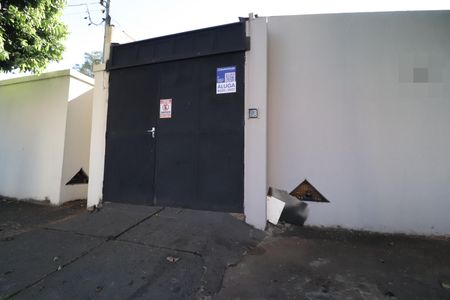 Casa para alugar com 90m², 2 quartos e 1 vagaFachada