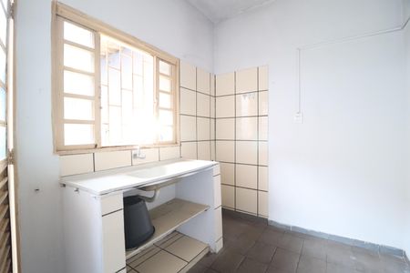 Casa para alugar com 90m², 2 quartos e 1 vagaCozinha