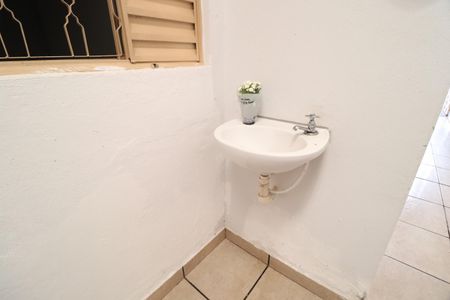 Casa para alugar com 90m², 2 quartos e 1 vagaBanheiro Social