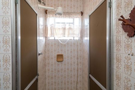 Casa à venda com 120m², 2 quartos e 2 vagas Casa à venda com 120m², 2 quartos e 2 vagasBanheiro