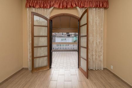 Casa à venda com 120m², 2 quartos e 2 vagas Casa à venda com 120m², 2 quartos e 2 vagasQuarto 1