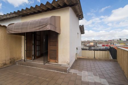 Casa à venda com 120m², 2 quartos e 2 vagas Casa à venda com 120m², 2 quartos e 2 vagasVaranda do Quarto 1