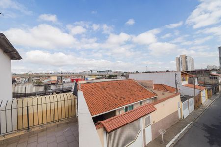 Casa à venda com 120m², 2 quartos e 2 vagas Casa à venda com 120m², 2 quartos e 2 vagasVaranda do Quarto 1 Vista